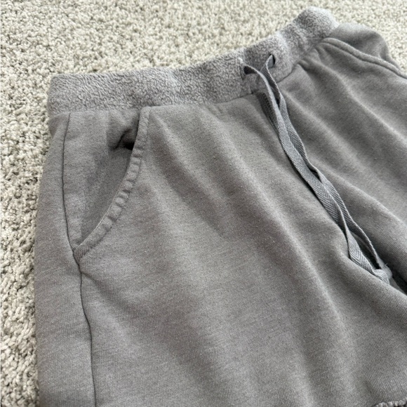 Free people shorts - Picture 2 of 4